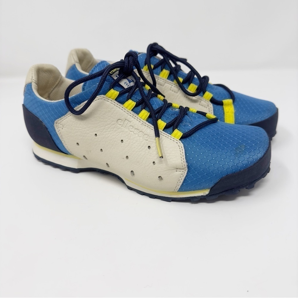Ellesse Tennis or Pickleball Sneakers